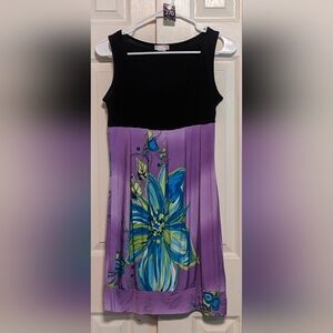 5/$25 Body Central Flower Dress